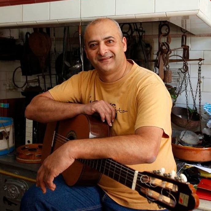 ernesto-campos-composición-bateria-canto-lirico-piano-jazz-vigo-conservatorio-mayeusis-superior-galicia-formacion